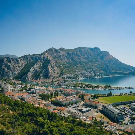 Loncar-4 By Interhome Lägenhet *