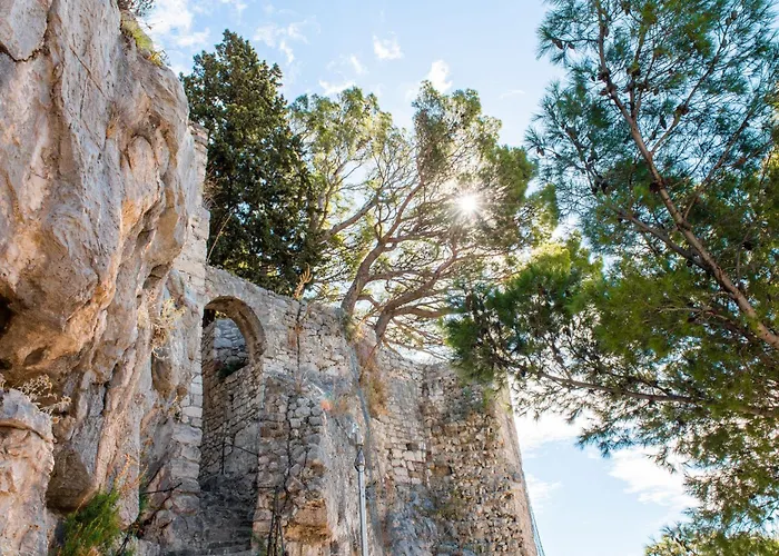 Loncar-4 By Interhome * Pisak